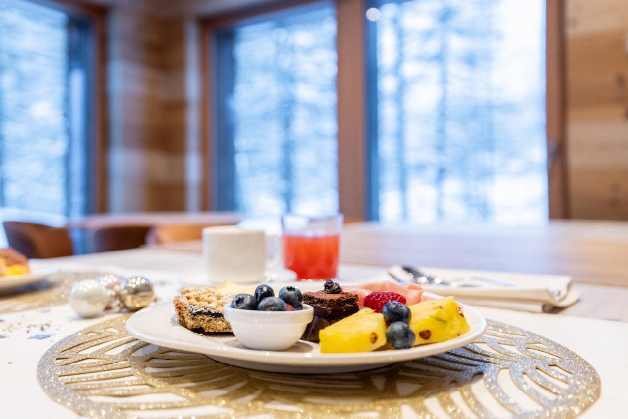 Chalet Imbosc'Che - 5 Beautiful Rooms In Charming B&B Livigno Exterior foto